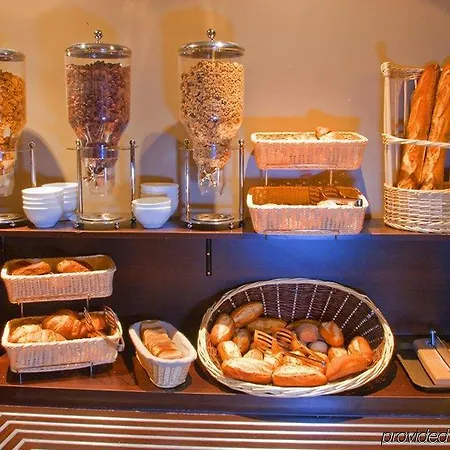 Comte De Apartmanhotel 2*