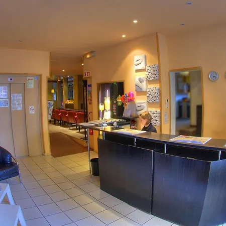 Comte De Apartmanhotel 2*