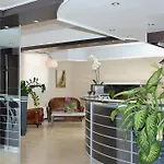 Comte De Hotel apartamentowy 2*