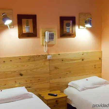 Aparthotel Comte De